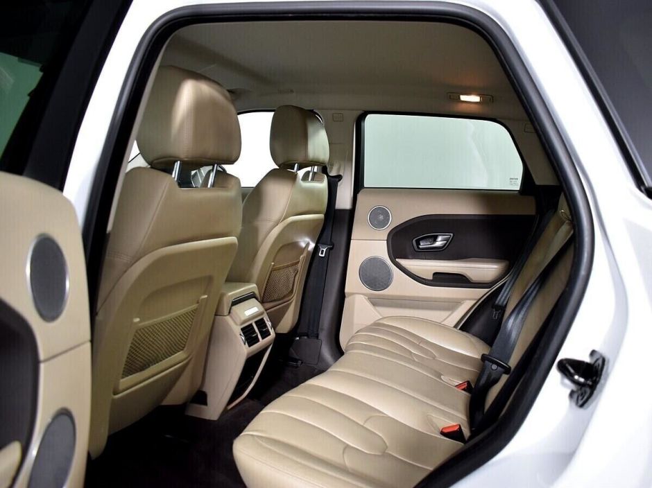 Land Rover Range Rover Evoque, 2.0 л, АТ, 2015 фото 1