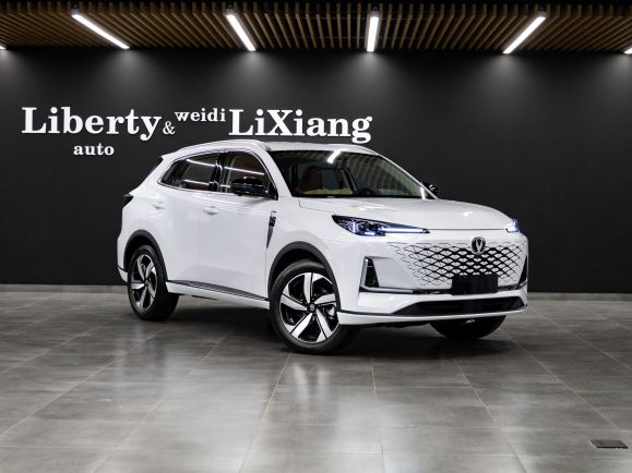 Changan CS55 Plus, 1.5 л, Робот, 2024 фото 4