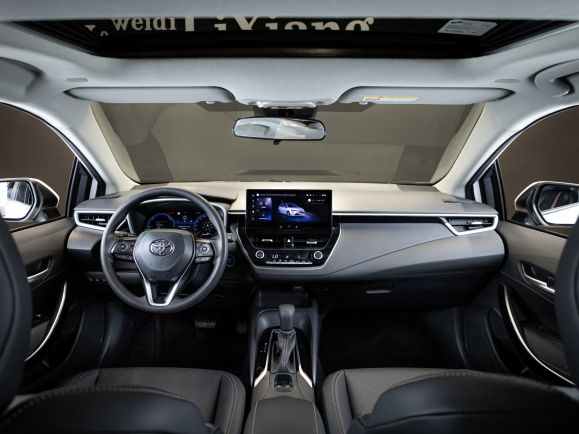 Toyota Corolla, 2.0 л, Вариатор, 2022 фото 24