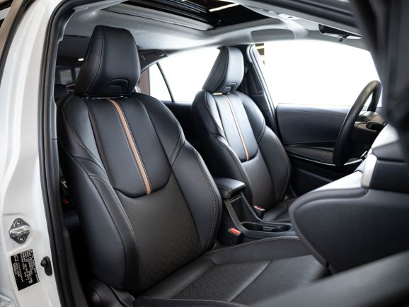 Toyota Corolla, 2.0 л, Вариатор, 2022 фото 13