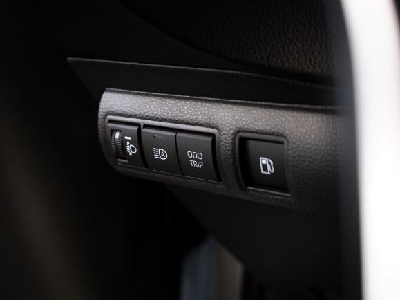 Toyota Corolla, 2.0 л, Вариатор, 2022 фото 16