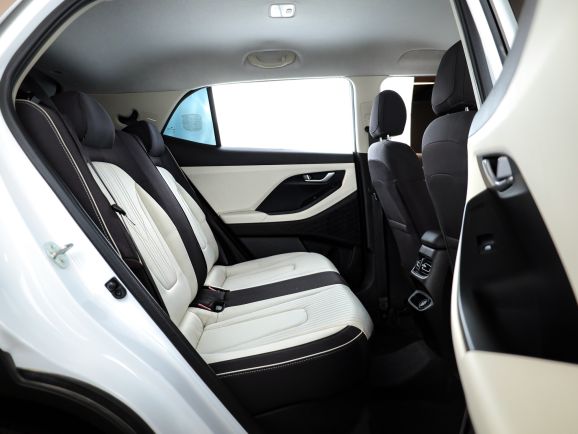 Hyundai Creta, 1.6 л, АТ, 2023 фото 2