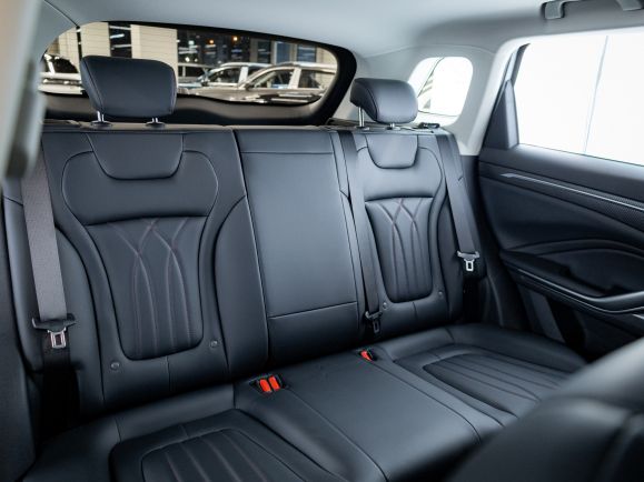 FAW Bestune T55, 1.5 л, Робот,  фото 1