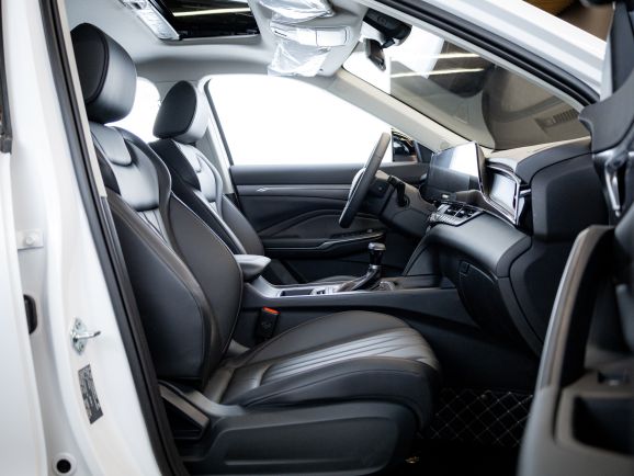 FAW Bestune T55, 1.5 л, Робот,  фото 9