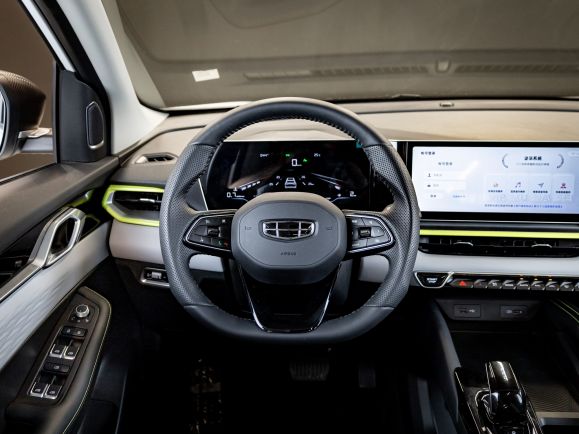 Geely Coolray, 1.5 л, Робот,  фото 12