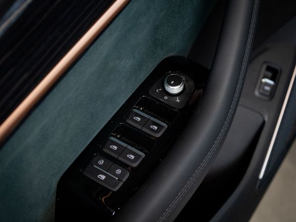 Geely Monjaro, 2.0 л, АТ, 2023 фото 8