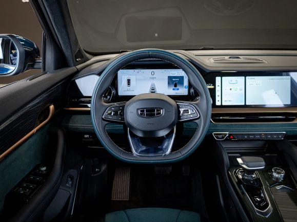 Geely Monjaro, 2.0 л, АТ, 2023 фото 16