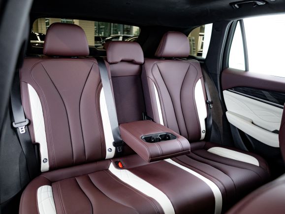 Geely Monjaro, 2.0 л, АТ, 2023 фото 1