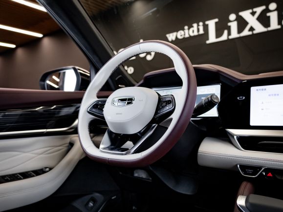 Geely Monjaro, 2.0 л, АТ, 2023 фото 13