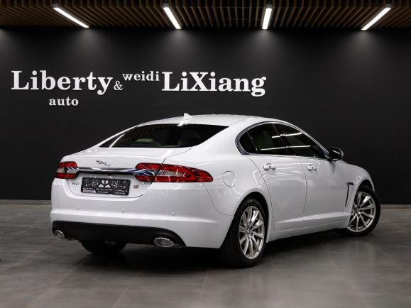 Jaguar XF, 3.0 л, АТ, 2012 фото 6