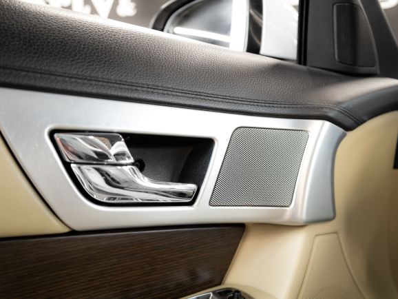 Jaguar XF, 3.0 л, АТ, 2012 фото 11