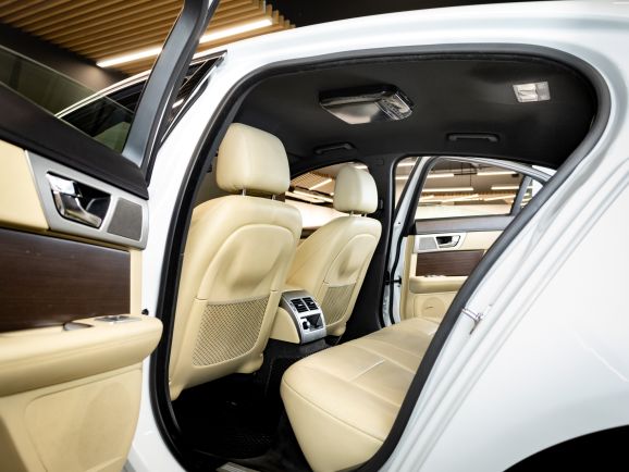 Jaguar XF, 3.0 л, АТ, 2012 фото 18