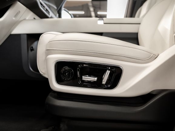 LiXiang Mega, АТ,  фото 10