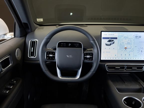 LiXiang L6, 1.5 л, АТ,  фото 14