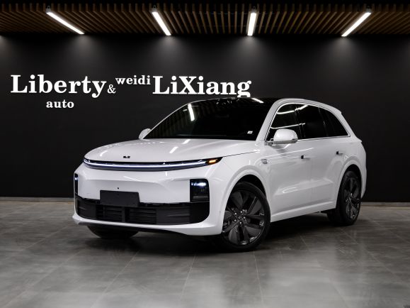 LiXiang L6, 1.5 л, АТ,  фото 3