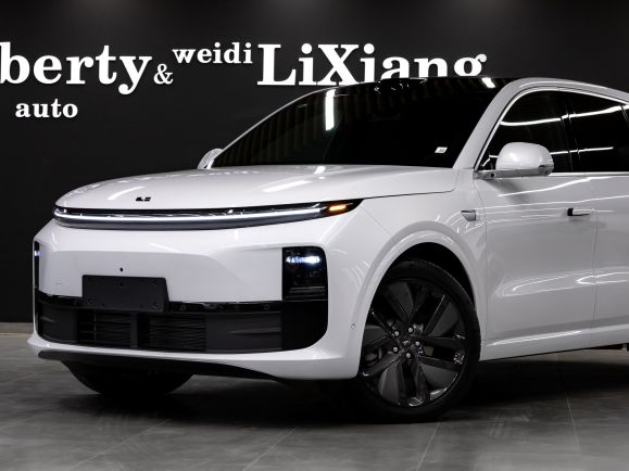 LiXiang L6, 1.5 л, АТ,  фото 7