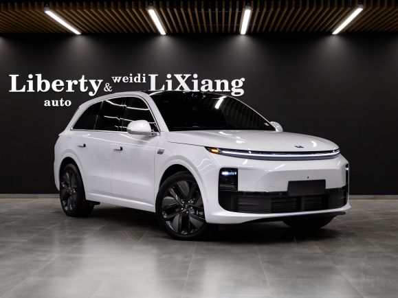 LiXiang L6, 1.5 л, АТ,  фото 5