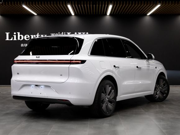 LiXiang L6, 1.5 л, АТ,  фото 6