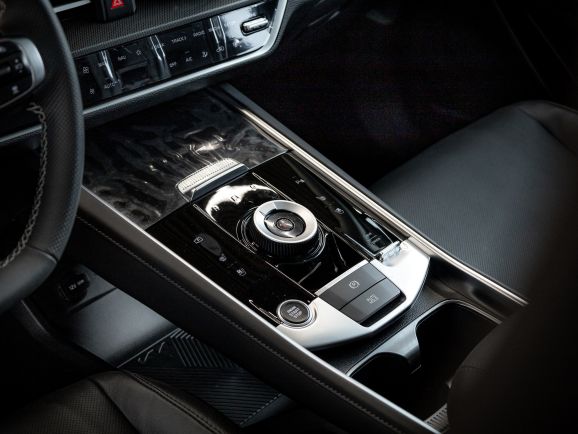 Kia Sportage, 2.0 л, АТ, 2024 фото 9