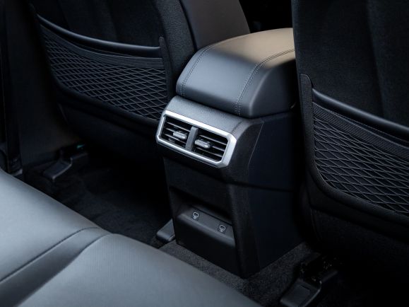 Kia Sportage, 2.0 л, АТ, 2024 фото 15