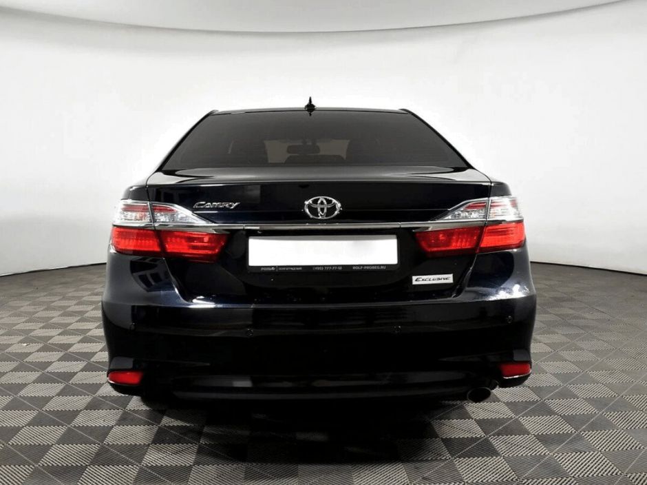 Toyota Camry, 2.5 л, АТ, 2018 фото 9