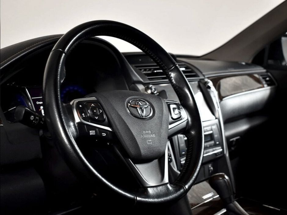 Toyota Camry, 2.5 л, АТ, 2018 фото 12
