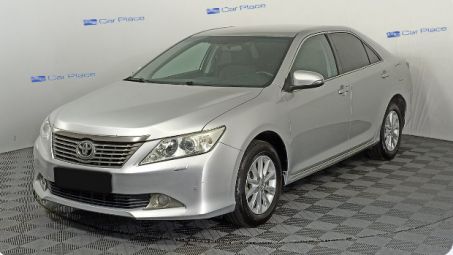 Toyota Camry, 2.5 л, АКПП, 2013 фото 3