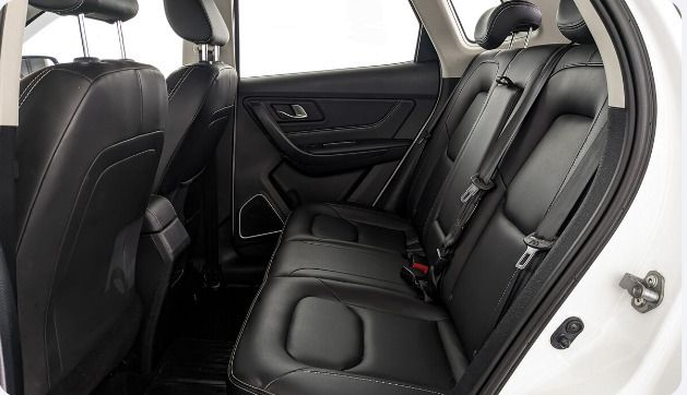 FAW Besturn X40, 1.6 л, АТ, 2020 фото 1