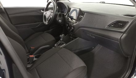 Hyundai Solaris, 1.6 л, АКПП, 2021 фото 2