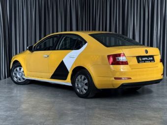 Skoda Octavia, 1.6 л, АКПП, 2015 фото 2