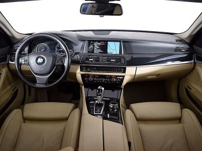 BMW 5 серии, 3.0 л, АКПП, 2013 фото 11