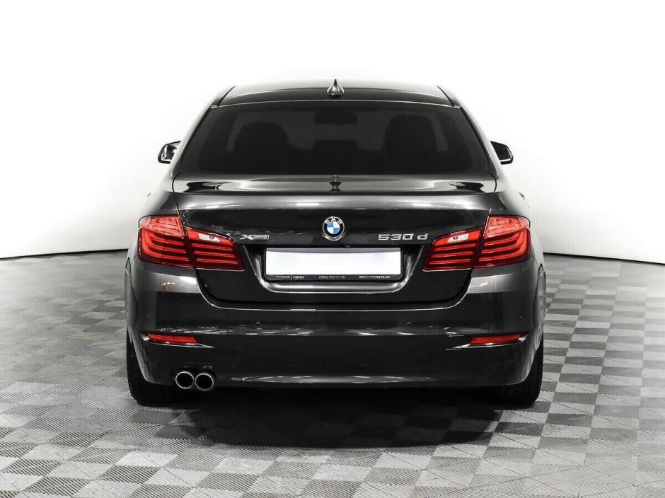 BMW 5 серии, 3.0 л, АТ, 2014 фото 7