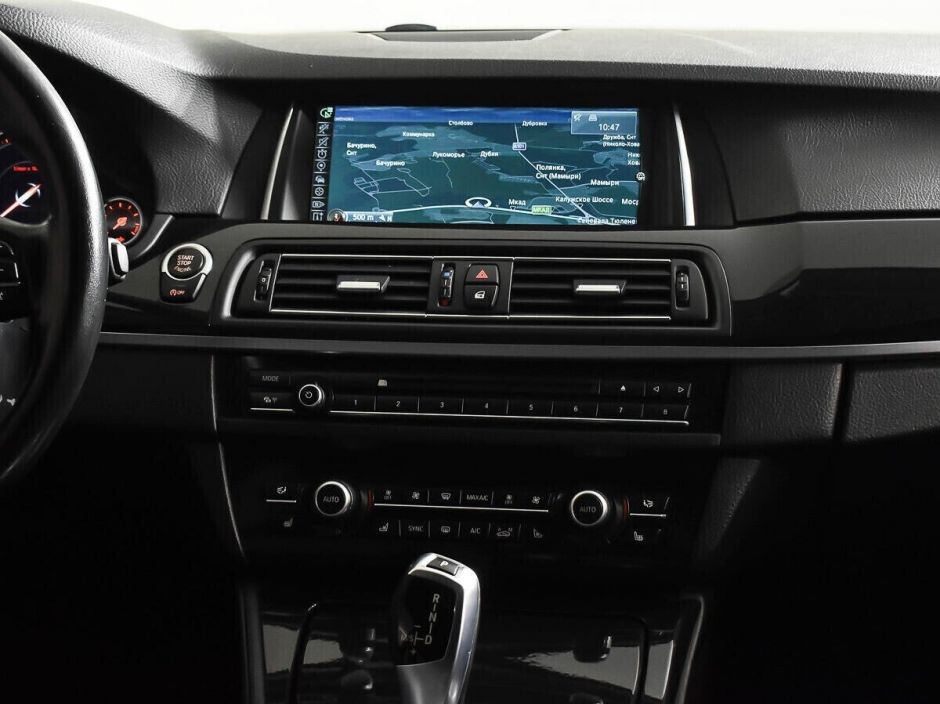 BMW 5 серии, 3.0 л, АТ, 2014 фото 12