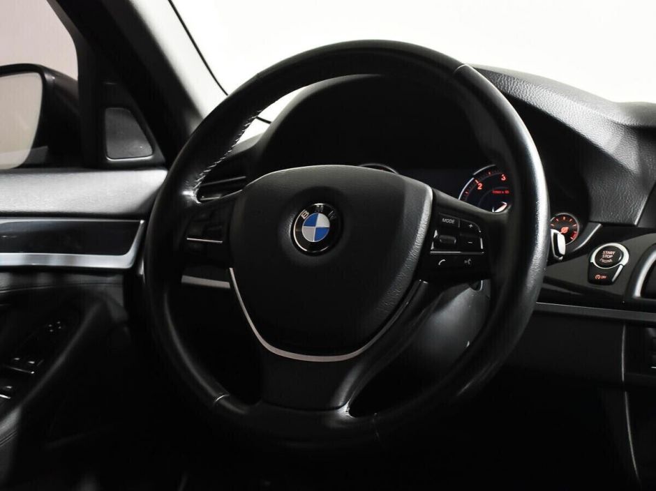 BMW 5 серии, 3.0 л, АТ, 2014 фото 14