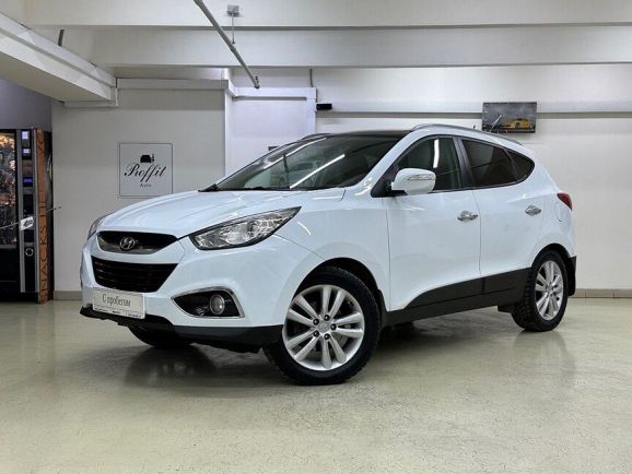 Hyundai ix35 Prestige, 2.0 л, АТ, 2010 фото 3