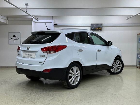 Hyundai ix35 Prestige, 2.0 л, АТ, 2010 фото 7