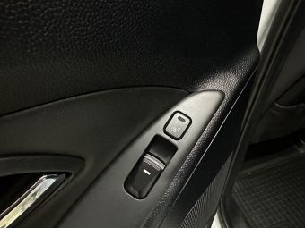 Hyundai ix35 Prestige, 2.0 л, АКПП, 2010 фото 10