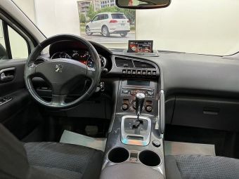 Peugeot 3008, 1.6 л, АКПП, 2011 фото 11