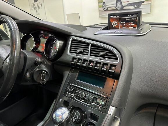 Peugeot 3008, 1.6 л, АТ, 2011 фото 12