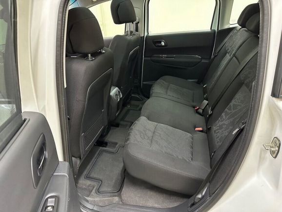 Peugeot 3008, 1.6 л, АТ, 2011 фото 2