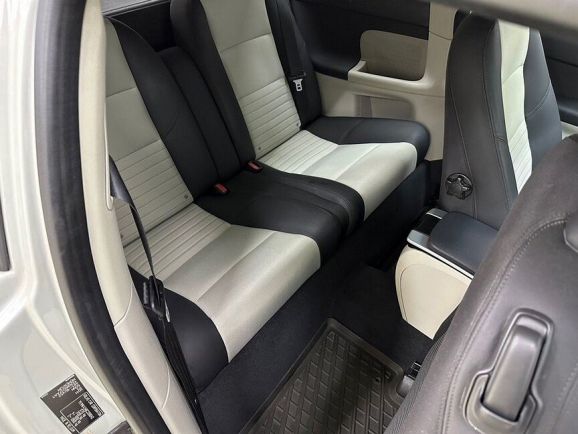 Volvo C30 Momentum, 2.0 л, Робот, 2011 фото 1