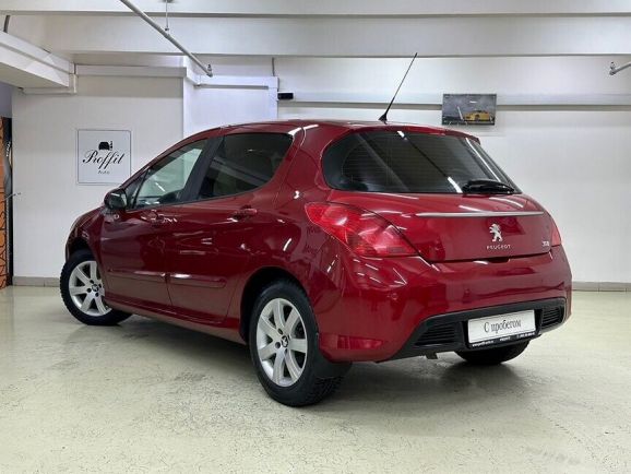 Peugeot 308, 1.6 л, МТ, 2012 фото 6