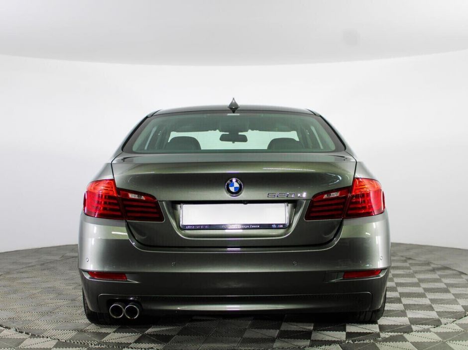 BMW 5 серии, 2.0 л, АТ, 2014 фото 6