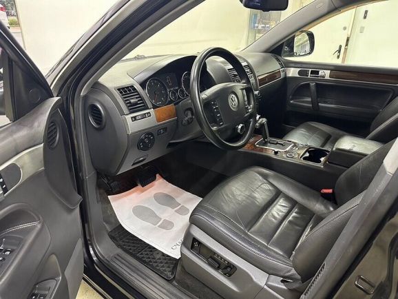 Volkswagen Touareg, 3.0 л, АТ, 2007 фото 7