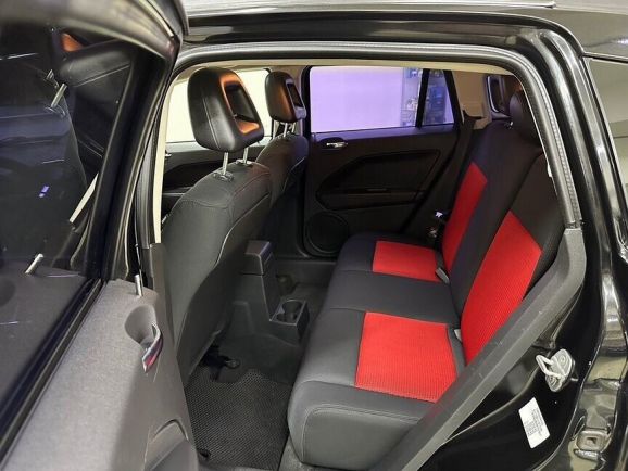 Dodge Caliber SXT, 2.0 л, Вариатор, 2008 фото 13