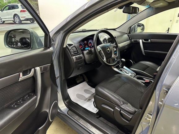 Chevrolet Captiva LT 7 мест, 2.4 л, АТ, 2012 фото 9