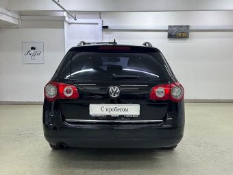 Volkswagen Passat, 1.6 л, МКПП, 2010 фото 6
