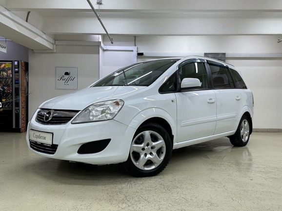 Opel Zafira, 1.8 л, Робот, 2012 фото 3