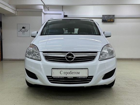 Opel Zafira, 1.8 л, Робот, 2012 фото 4