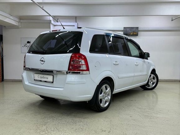 Opel Zafira, 1.8 л, Робот, 2012 фото 8